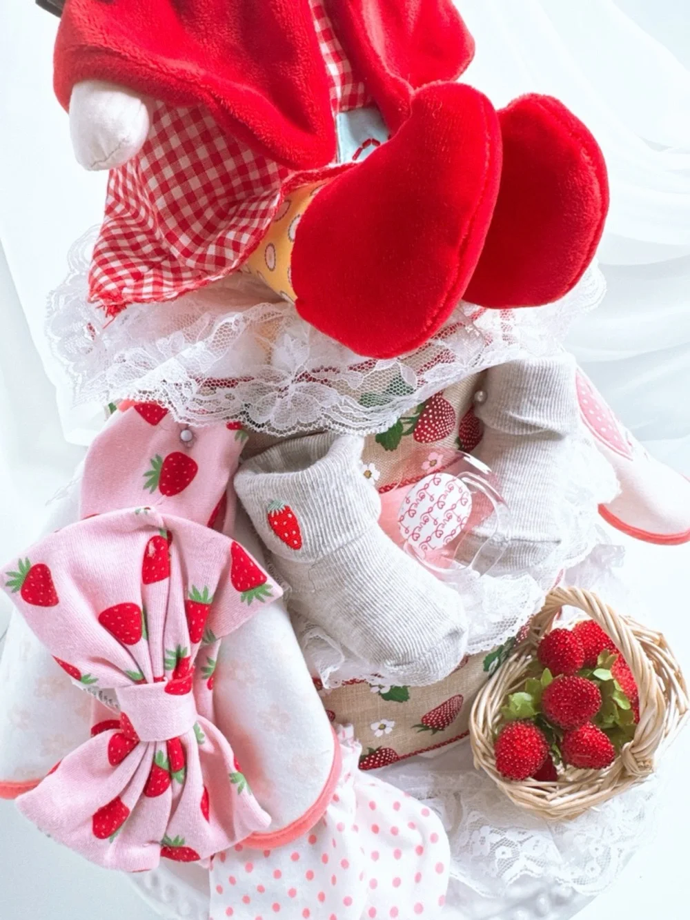 Little Red Riding Hood Diaper Cake, Strawberry Diaper Cake, Baby shower gift